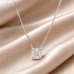 zelta kaklarotas 17087988